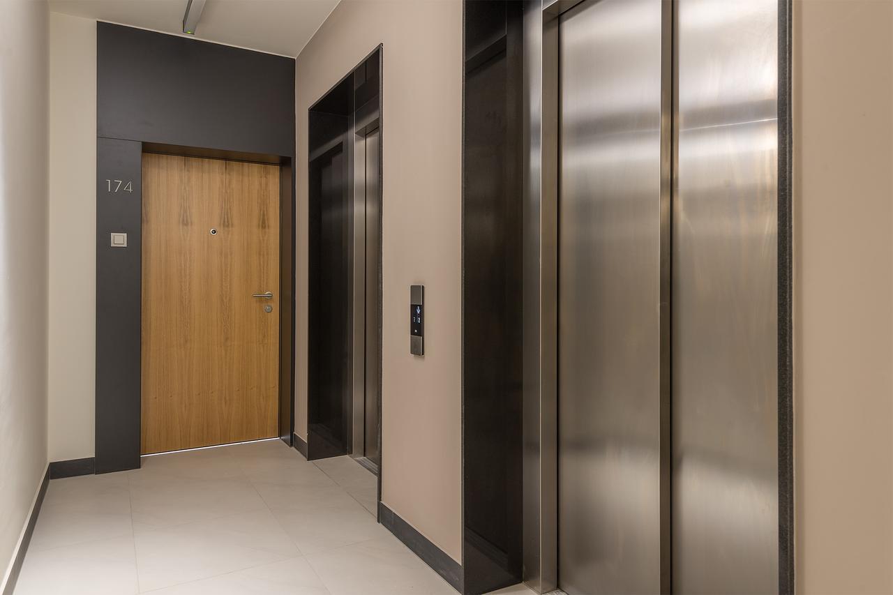 P&O Serviced Apartments Woronicza Varsovia Exterior foto